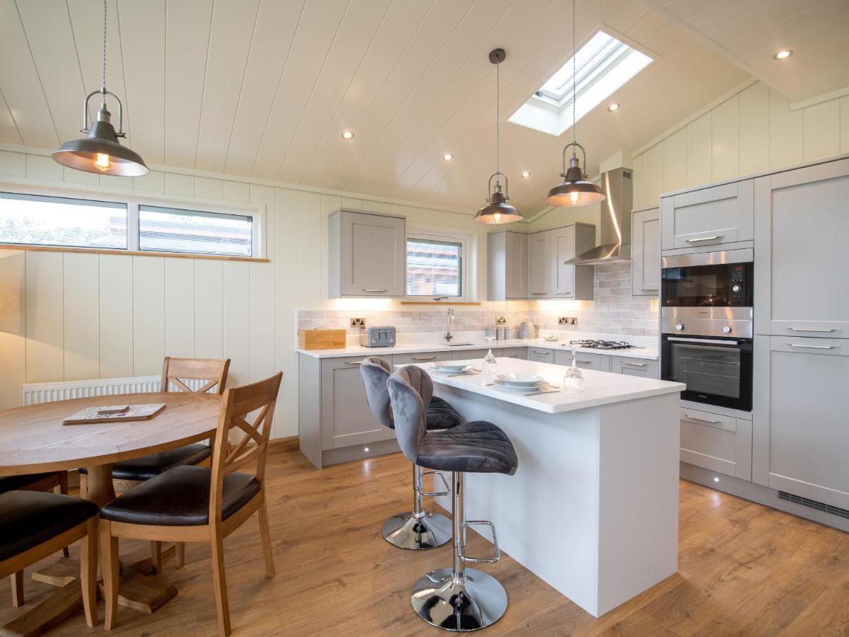 Otter Lodge Skipton Bagian luar foto